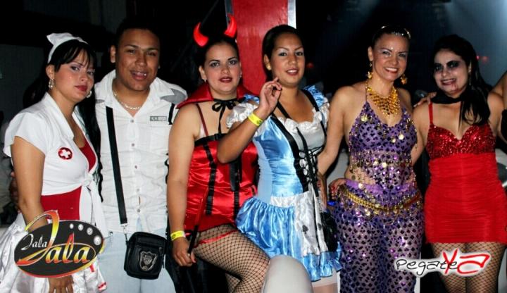 Foto 44 de Jalajala -halloween 2014 en Jala Jala Club, Cali
