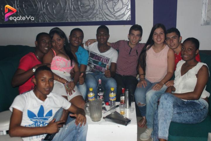 Foto 11 de Ahma Bar - 4to FDS Mayo 2015 en Ahma Cali, Cali