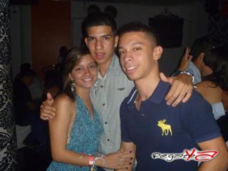 Foto 6 de Mayo 26 del 2012 en Babel / Barra Libre Cali, Cali
