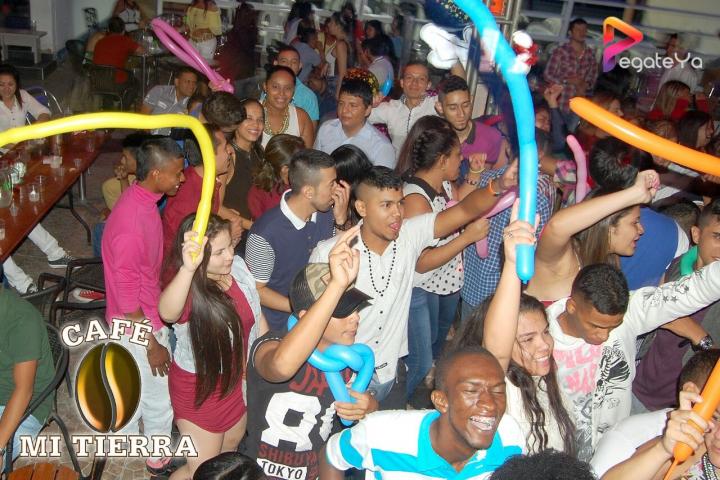Foto 46 de Cafe Mi Tierra- 1er Fds Abril 2016 en Cafe Mi Tierra, Cali
