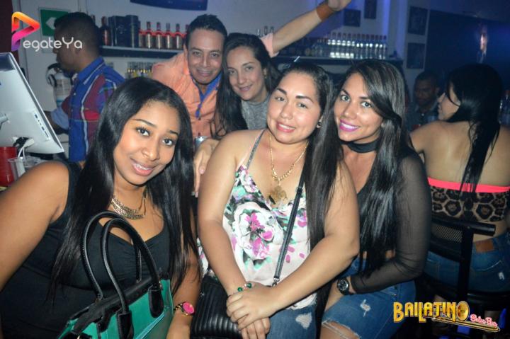 Foto 10 de Bailatino - 1er & 4to Fds Oct 2016 en Bailatino - Bar, Cali
