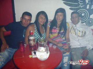 Foto 20 de Abril 20 del 2012 en Rancheton Cali, Cali