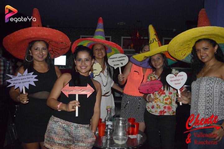 Foto 10 de Chente - 1er 2do FDS Agosto 2016 en CHENTE Vallenatos y Rancheras, Cali