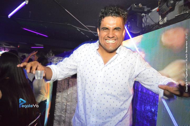 Foto 69 de BLING - sabado 28 Nov 2015 en Bar Bling Bucaramanga, Bucaramanga
