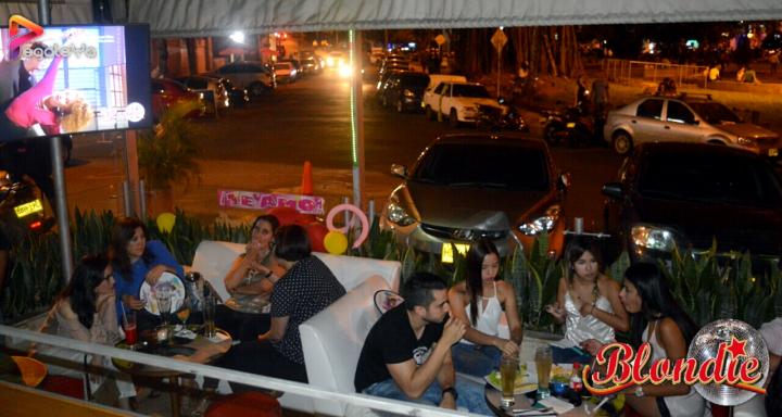Foto 21 de Blondie - 1er Fds Mayo 2017 en Blondie Bar Cali, Cali