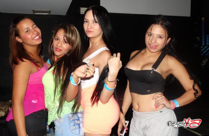 Foto 10 de Luxury - Septiembre 6 en Discoteca Luxury Medellin, Medellín