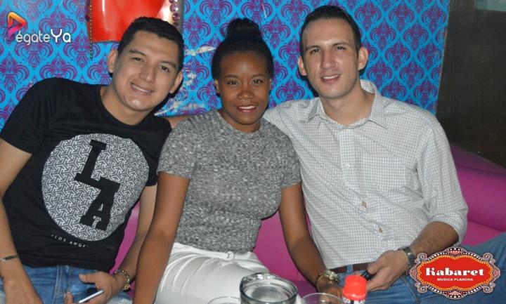 Foto 14 de Kabaret Bar - 1ER Fds Julio 2017 en Kabaret - Granada, Cali