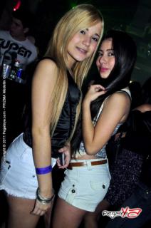 Foto 11 de Discoteca Prizma 26 noviembre 2011 en Prizma Discoteca Medellin, Medellín