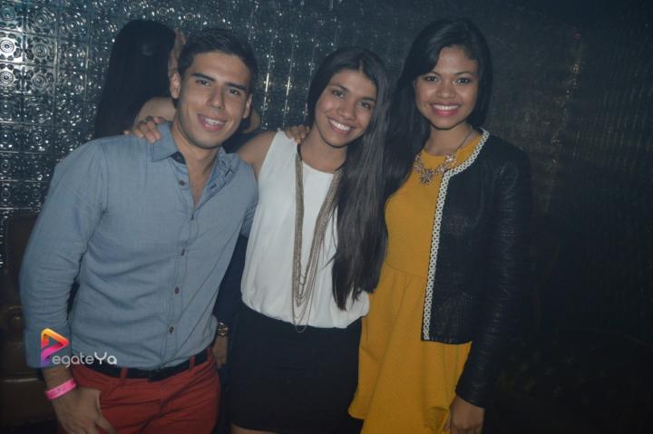 Foto 43 de Bar Bling sábado 28 de marzo 2015 en Bar Bling Bucaramanga, Bucaramanga