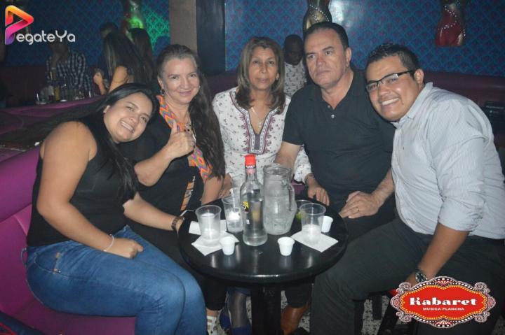 Foto 73 de Kabaret Bar - 3er/4to Fds Oct. 2016 en Kabaret - Granada, Cali