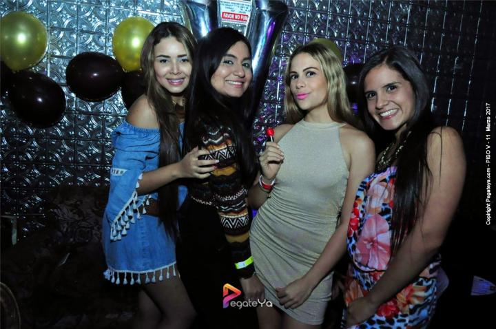 Foto 48 de Piso V - Sabado 11 de marzo de 2017 en Bar Piso V Bucaramanga, Bucaramanga