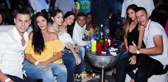 Foto 14 de Living - 2do Fds Marzo 2017 en Living Night Club, Cali
