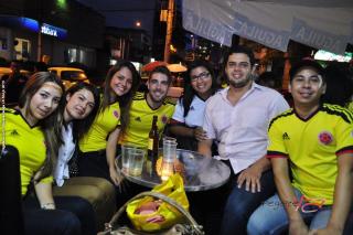 Foto 27 de Partido Colombia vs Ecuador en La Sala Club, Bucaramanga