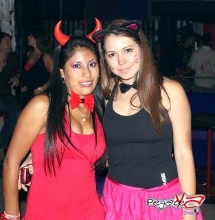 Foto 78 de Halloween en Rooms Club