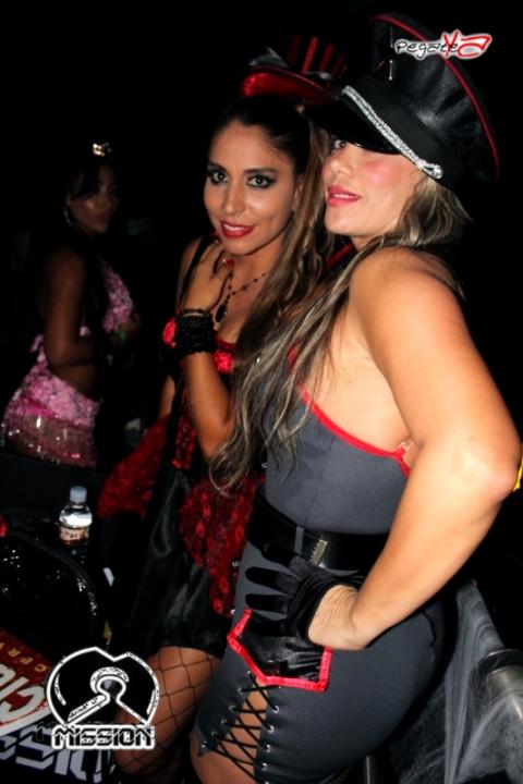 Foto 22 de Mission Club - Halloween 2014 en Mission Club, Cali