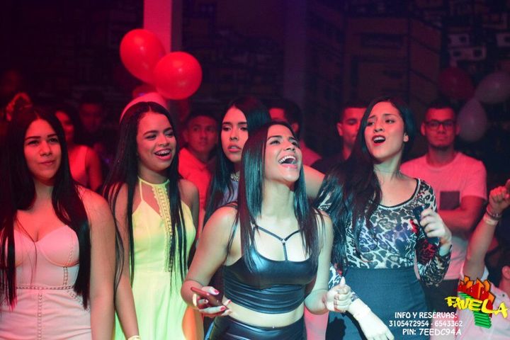 Foto 10 de Favela - 3er Fds Sept. 2017 en Favela Club Menga, Cali
