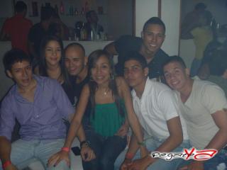 Foto 16 de Mayo 26 del 2012 en Miami Bar Cali, Cali