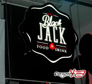 Foto 32 de Chicas Black Jack - Oct 19 en Black Jack Food & Drinks