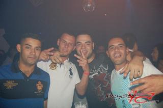 Foto 24 de Discoteca Luxury 29 de Junio en Discoteca Luxury Medellin, Medellín