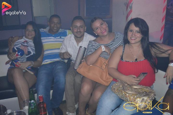 Foto 22 de EPIKA - 4to FDS SEP. 2016 en Epika Night Club, Cali