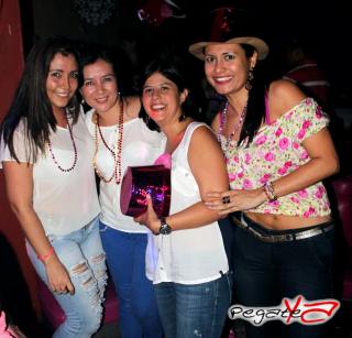Foto 35 de Junio 22 del 2013 en Kabaret - Granada, Cali