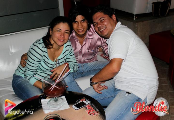 Foto 22 de Blondie - 2do FDS Mayo 2015 en Blondie Bar Cali, Cali