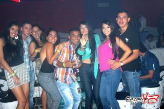 Foto 122 de Living Club en Living Night Club, Cali
