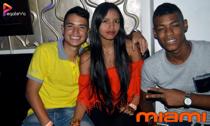 Foto 16 de Miami Bar - 1er Fds Mayo 2017 en Miami Bar Cali, Cali