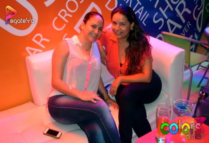 Foto 18 de Colors - 1er FDS Oct 2015 en Colors Drinks