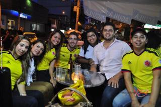 Foto 28 de Partido Colombia vs Ecuador en La Sala Club, Bucaramanga