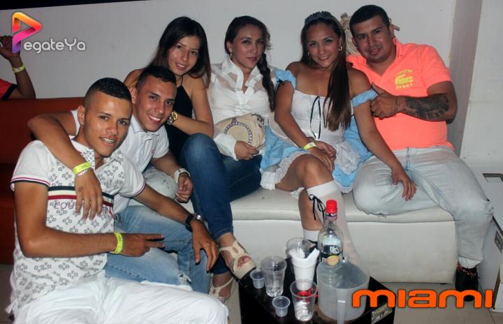 Foto 78 de Miami - Halloween 2015 en Miami Bar Cali, Cali