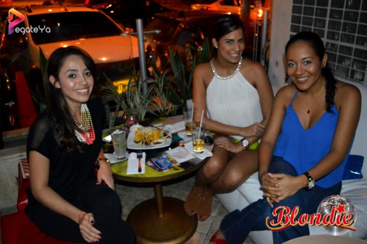 Foto 5 de Blondie - 4to FDS Mayo 2015 en Blondie Bar Cali, Cali