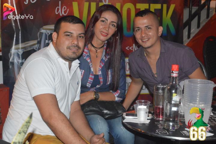 Foto 39 de La lora Bar - 3er Fds Agosto 2016 en La Lora Bar, Cali