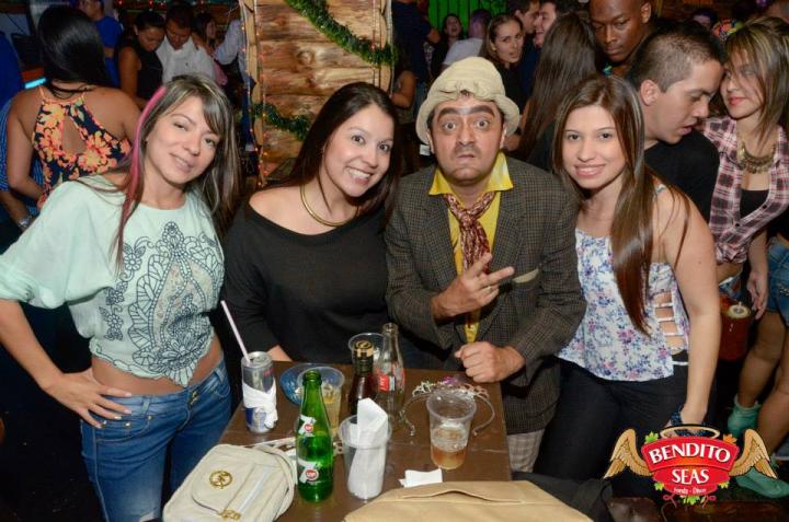 Foto 30 de Bendito Seas - Mayo 15-16 2015 en Discoteca Bendito Seas Medellin, Medellín