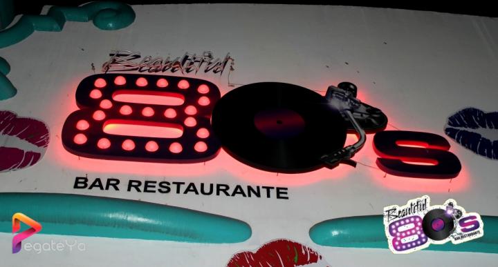 Foto 6 de Beautiful 80`s - Feb. 21 del 2015 en Beautiful 80`s Cali, Cali