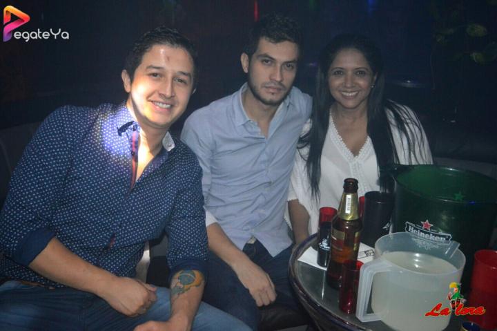 Foto 14 de La Lora Bar - 1er/2do fds Enero 2017 en La Lora Bar, Cali