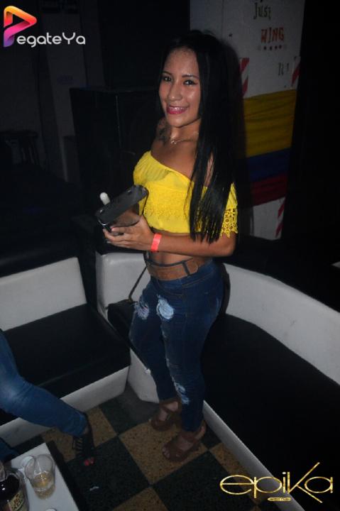 Foto 3 de EPIKA - 3ER/4to FDS JUNIO 2016 en Epika Night Club, Cali