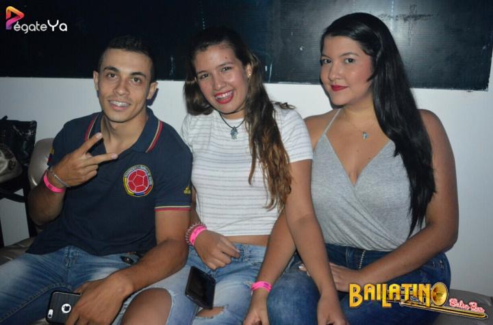 Foto 23 de Bailatino - 2do Fds Julio 2017 en Bailatino - Bar, Cali