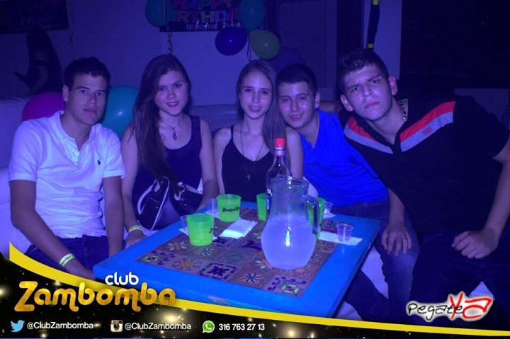 Foto 25 de ZAMBOMBA - julio 27 en Club Zambomba, Cali