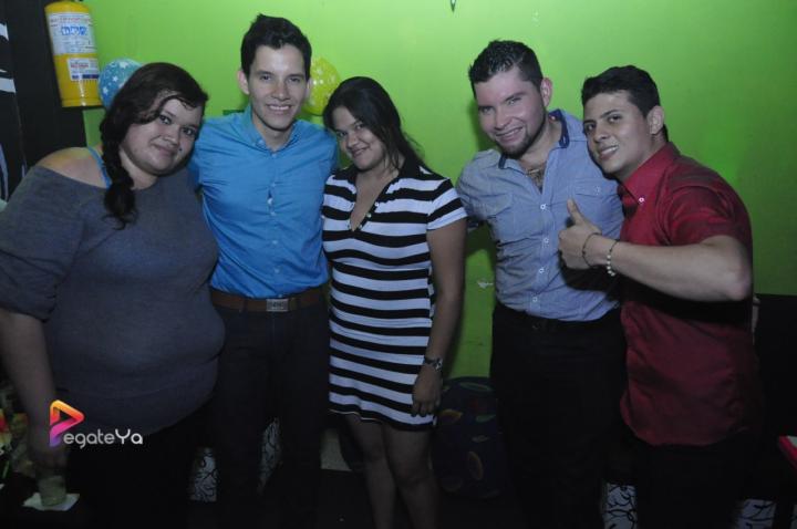 Foto 45 de El Manicomio sábado 09 de mayo 2015 en Discoteca El Manicomio Bucaramanga, Bucaramanga
