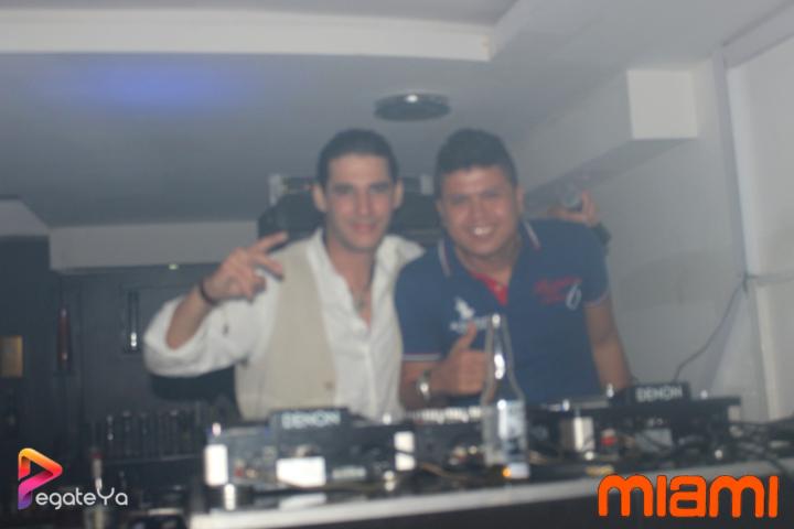 Foto 24 de Miami - 2do FDS Mayo 2015 en Miami Bar Cali, Cali
