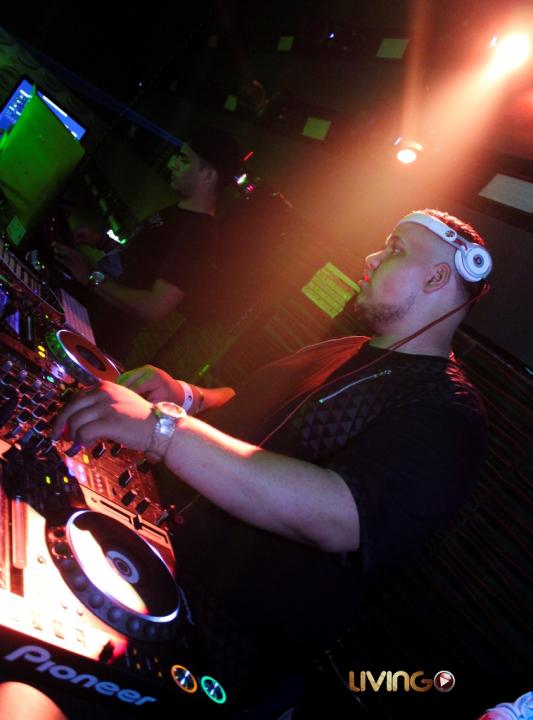 Foto 21 de Living - 3er Fds Abril 2017 en Living Night Club, Cali