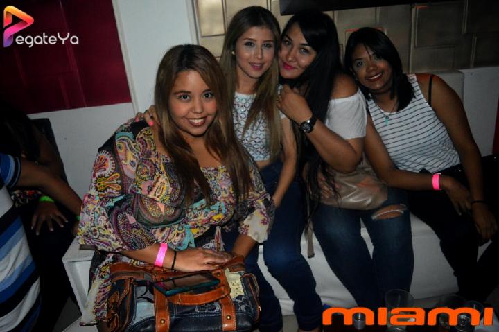 Foto 48 de Miami - 1er Fds julio 2016 en Miami Bar Cali, Cali