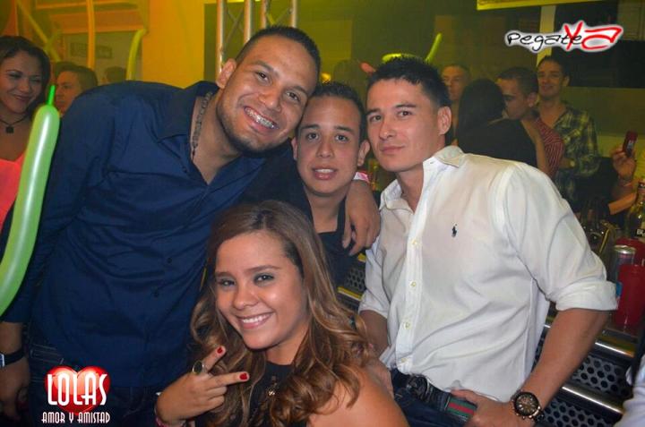 Foto 109 de Lolas Club - Amor y Amistad en Lolas Club Menga Cali, Cali