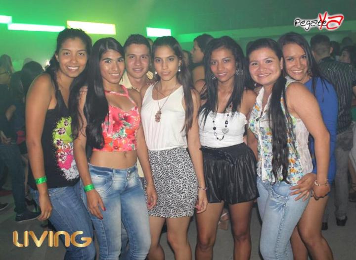Foto 47 de Living Night Club - Sep 27 en Living Night Club, Cali