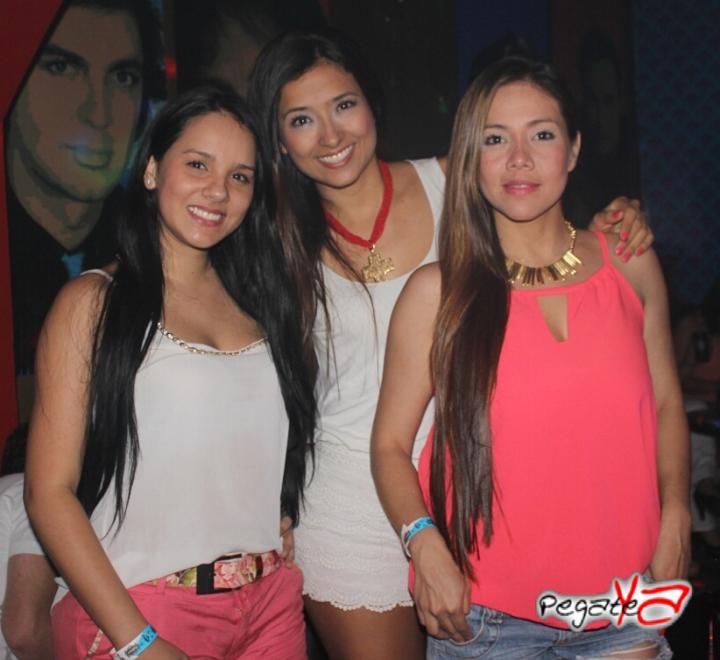 Foto 4 de Kabaret - Julio 19 en Kabaret - Granada, Cali