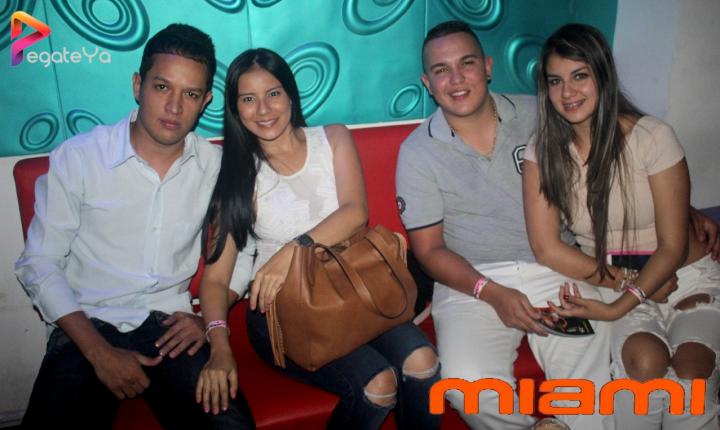 Foto 18 de Miami Bar - Hallowen 2016 en Miami Bar Cali, Cali