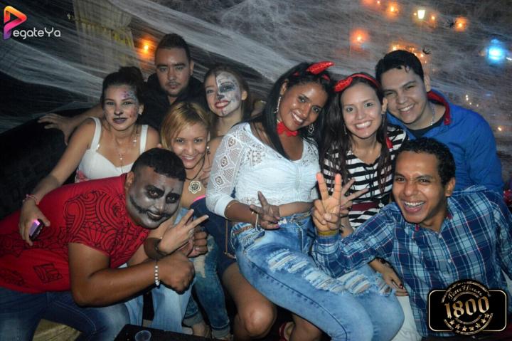 Foto 20 de 1800 Halloween 2015 - en Penthouse 1800, Cali
