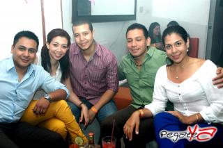 Foto 34 de Abril 6 del 2013 en Miami Bar Cali, Cali
