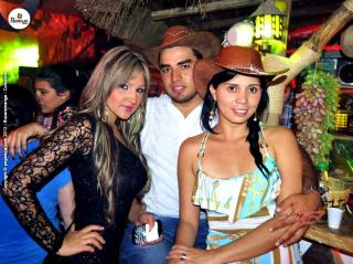 Foto 52 de Fotos Discoteca Lupita Bucaramanga en Discoteca Lupita Bucaramanga, Bucaramanga